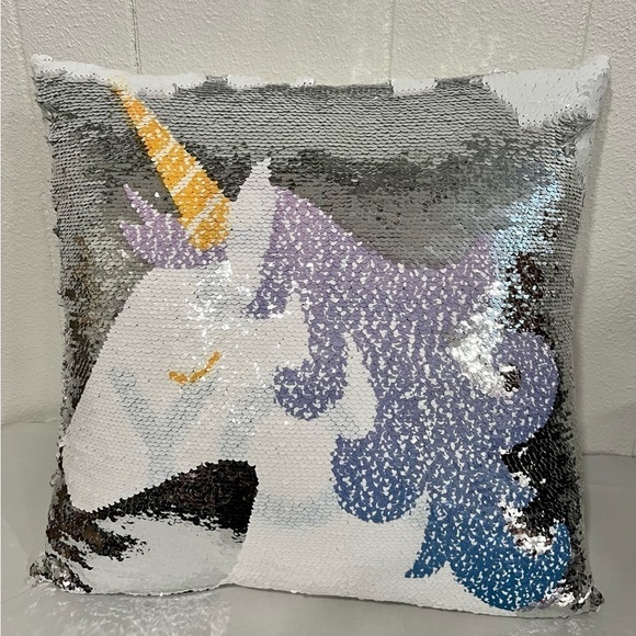 Pillowforte Reversible Sequins Unicorn Pillow with reverse “ Be You” text - Picture 4 of 4